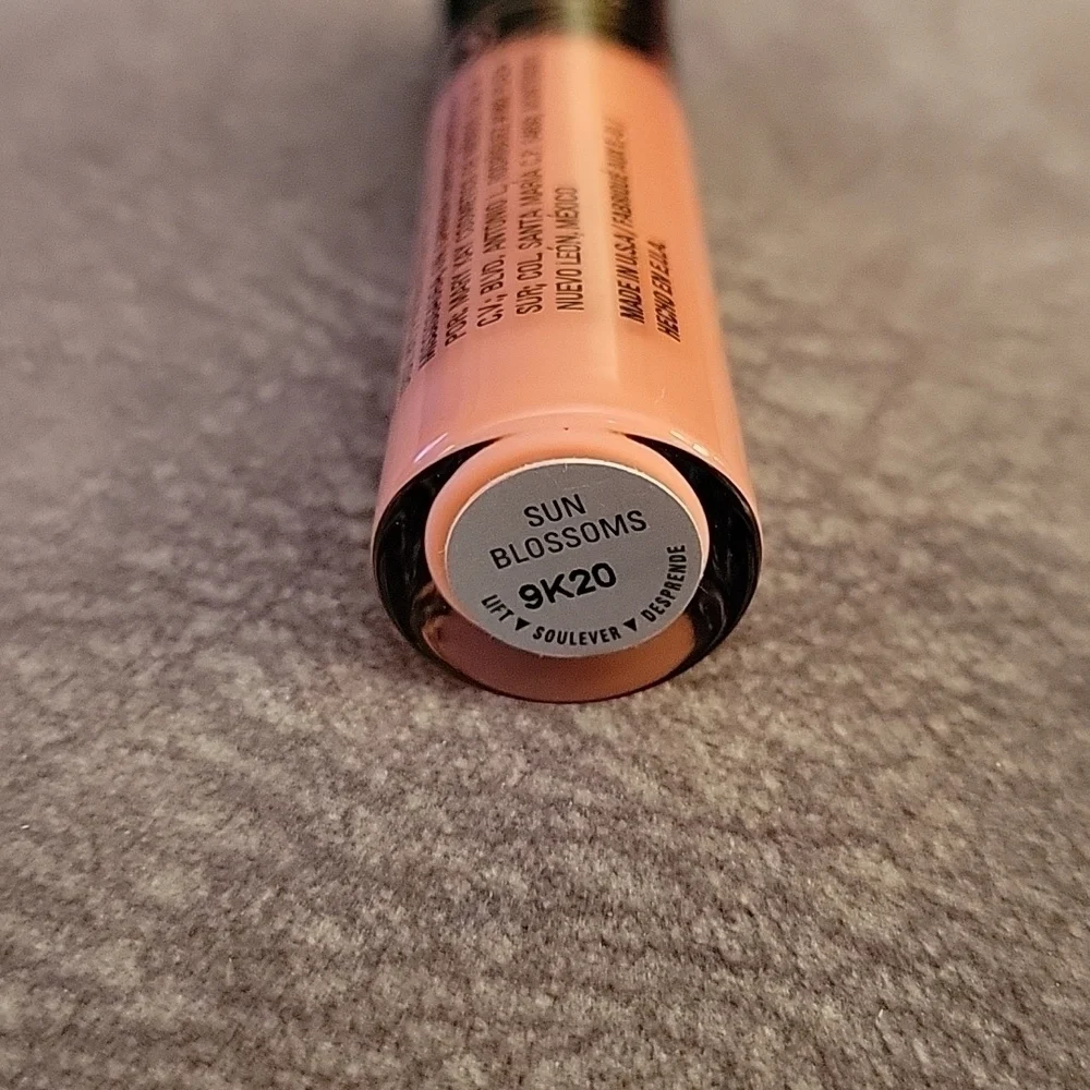 3/$25 MARY KAY Nourishine Plus Lip Gloss Sun Blossoms FIRM PRICE